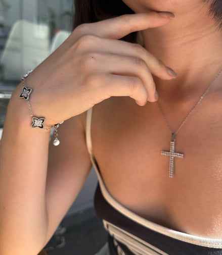 Crystal Cross Pendant Necklace – Faith & Shine ✝️✨