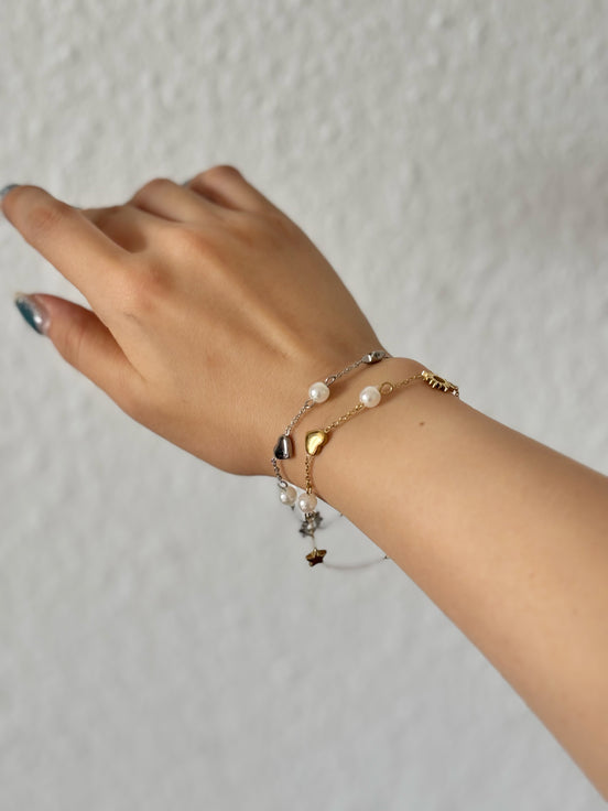 Celestial Pearl Charm Bracelet – Sonne, Stern & Herz ☀️✨
