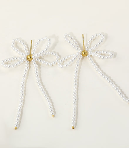 Pearl Bow Drop Earrings – Elegant & Playful 🤍