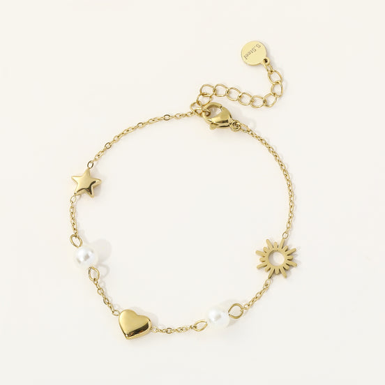 Celestial Pearl Charm Bracelet – Sonne, Stern & Herz ☀️✨