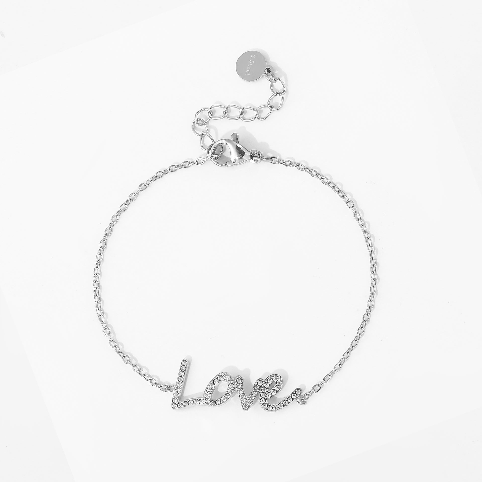 Brățară de aur „Love” – Elegantă și plină de semnificație 💖